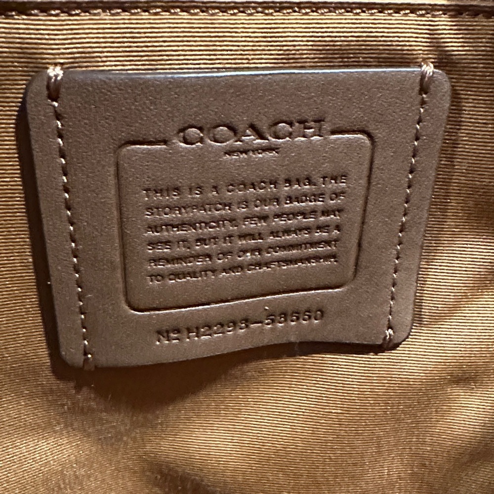 Coach Cream Leather Tote Bag - Picture 5 of 6